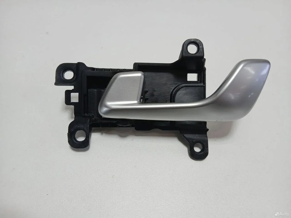 Ручка двери задняя левая Kia K5 DL3