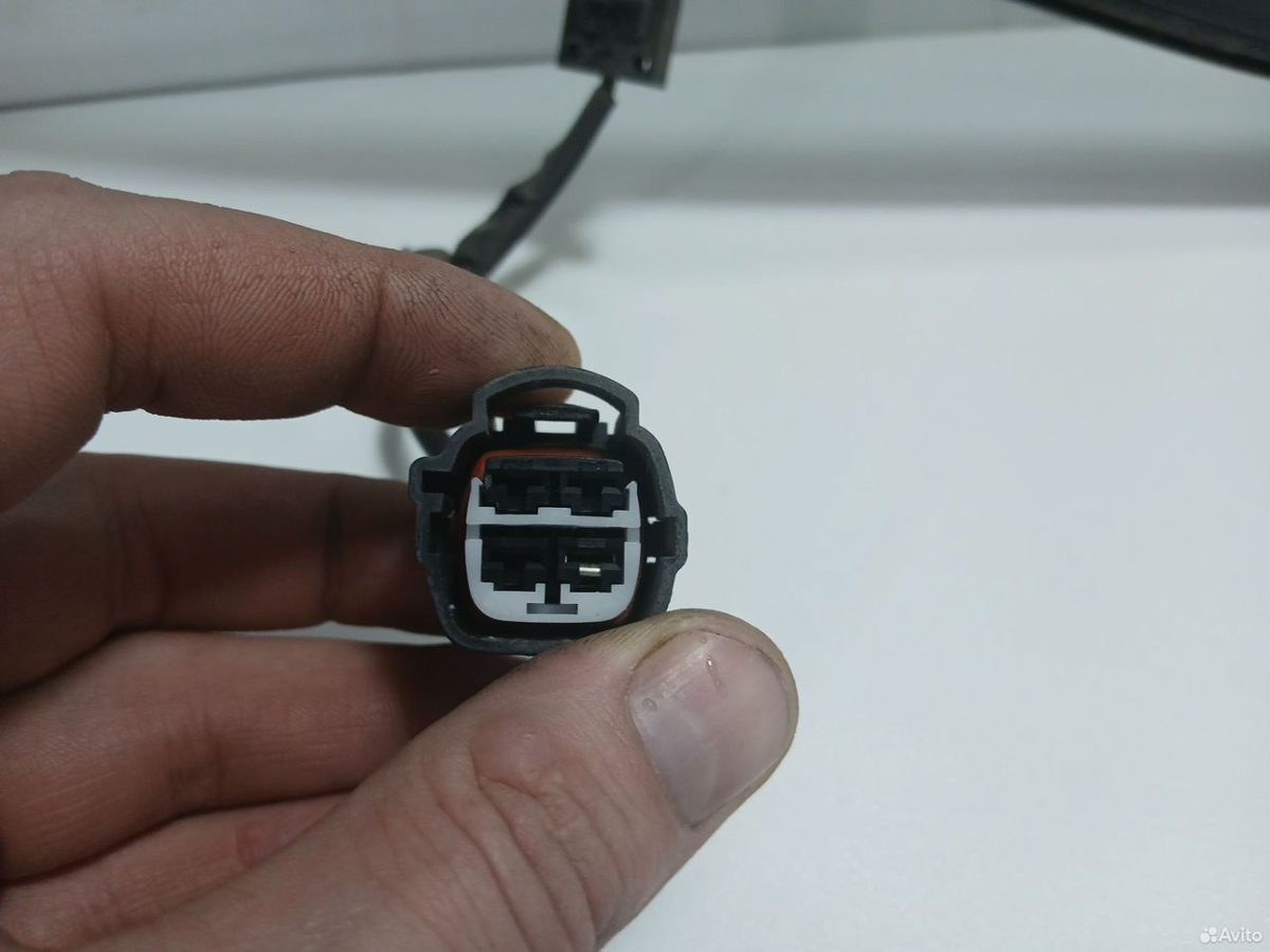 Стекло лобовое Haval Jolion — фото 4