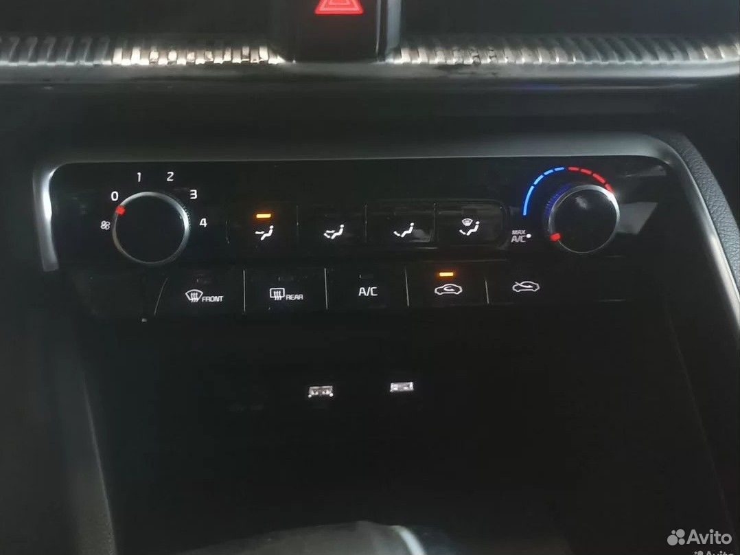 Блок климата Kia K5 DL3 2020 — фото 8
