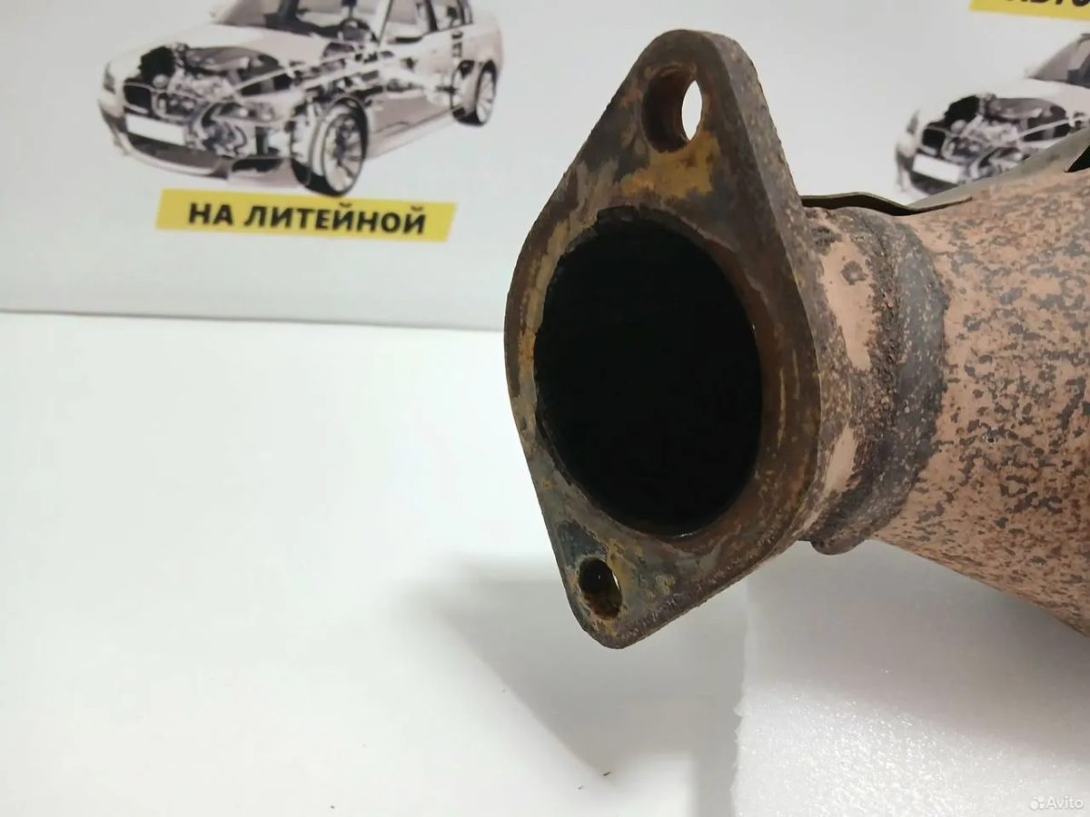 Средняя часть глушителя Kia K5 DL3 2020 — фото 3