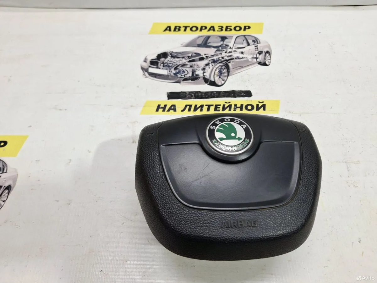 Подушка безопасности водителя Skoda Yeti