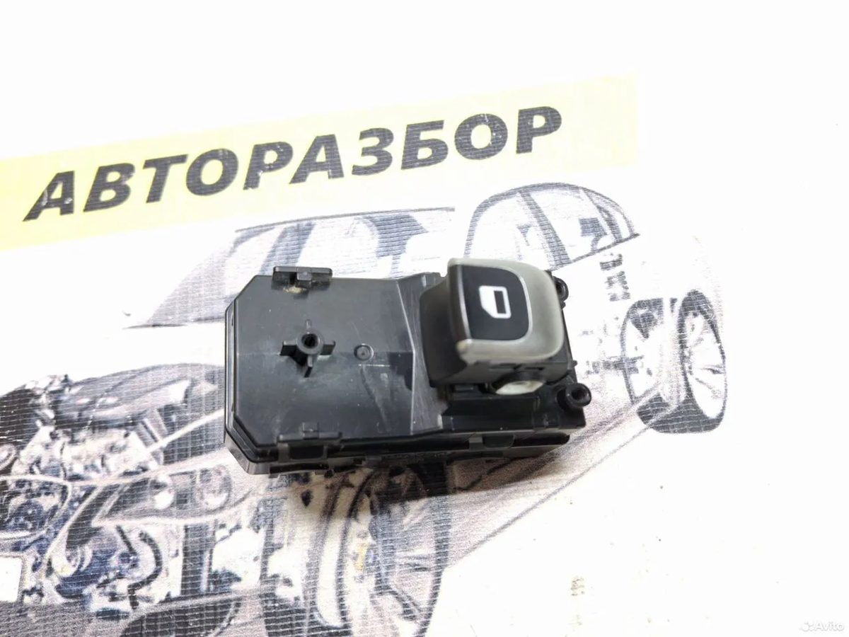 Кнопка стеклоподъёмника Kia Rio 4