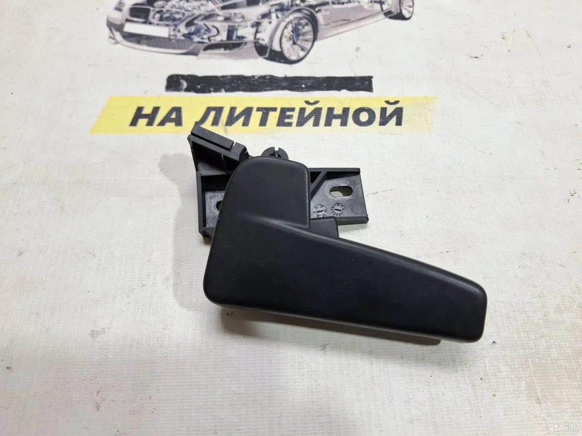 Ручка открывания капота Volkswagen Polo 5