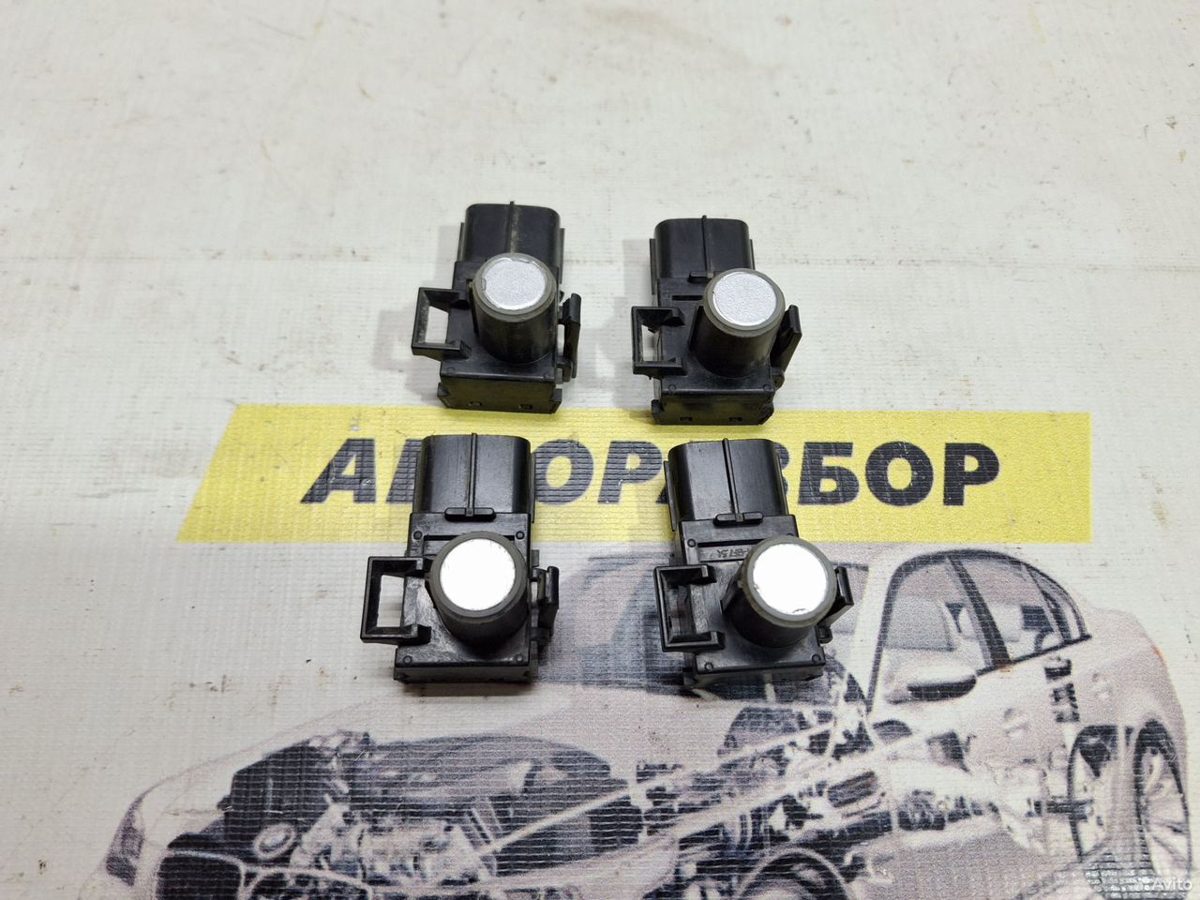 Датчик парковки Toyota Camry XV50