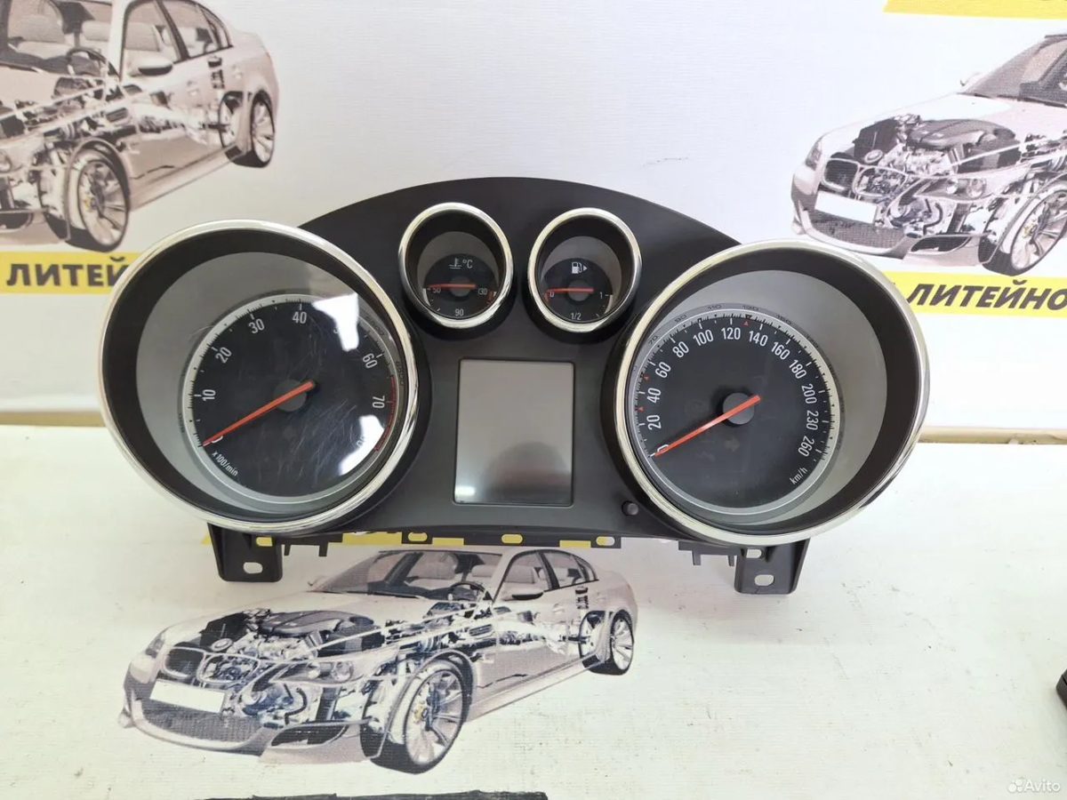 Панель приборов AFL3. Opel Astra J