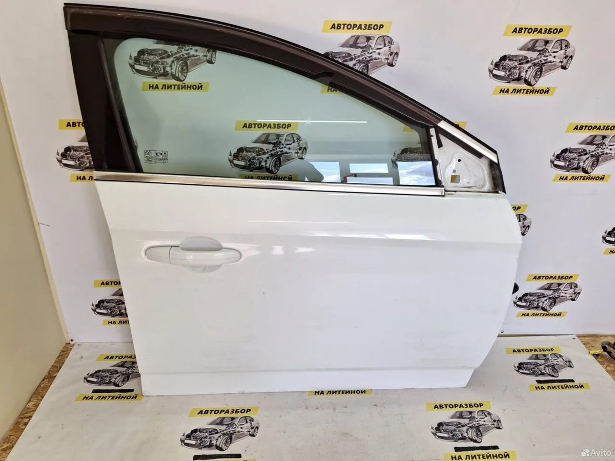 Дверь передняя правая Ford Mondeo 4