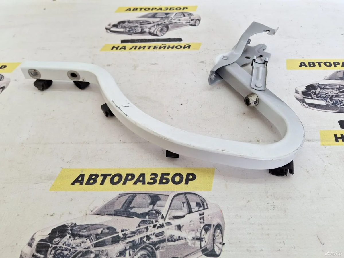 Петля крышки багажника левая Kia Rio 4 — фото 3