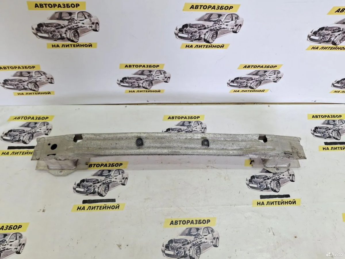 Усилитель заднего бампера Opel Astra J