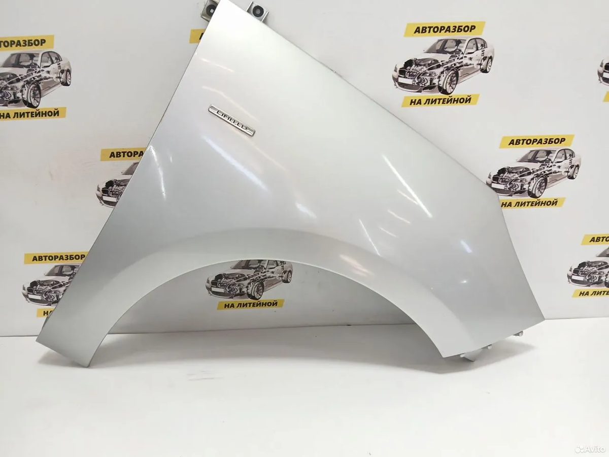 Крыло переднее правое Renault Grand Scenic 3