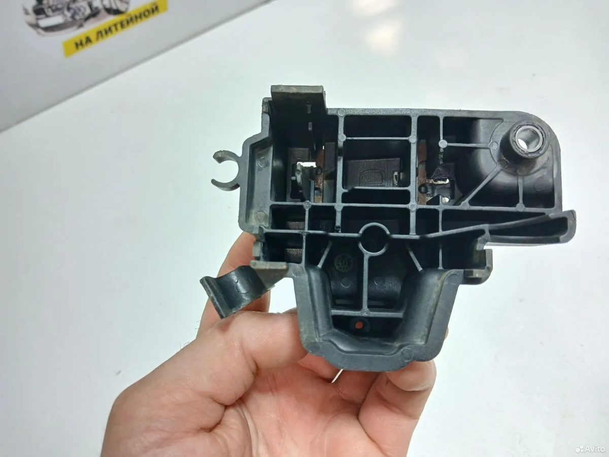 Упор капота правый Renault Grand Scenic 3 — фото 4