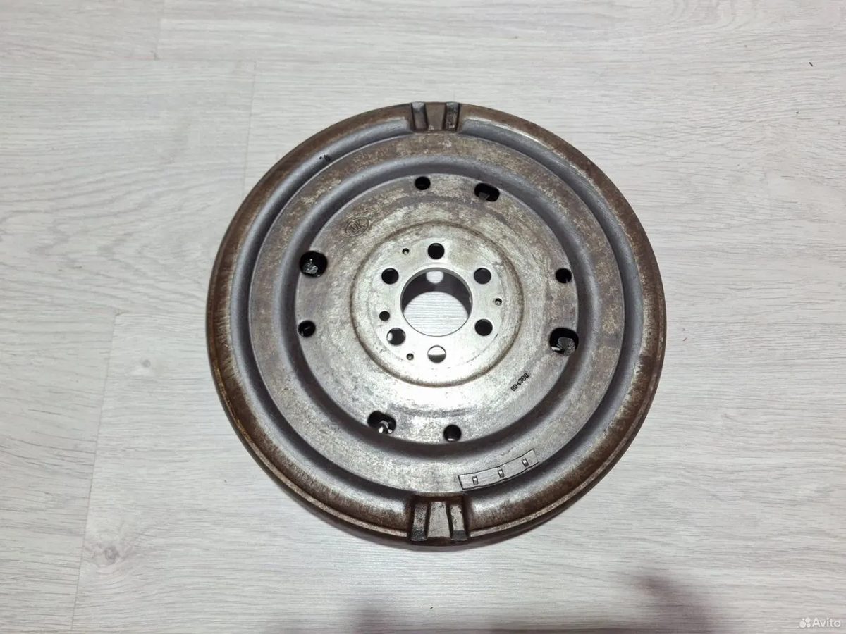 Двухмассовый маховик 1.2 cbzb Skoda Yeti — фото 3