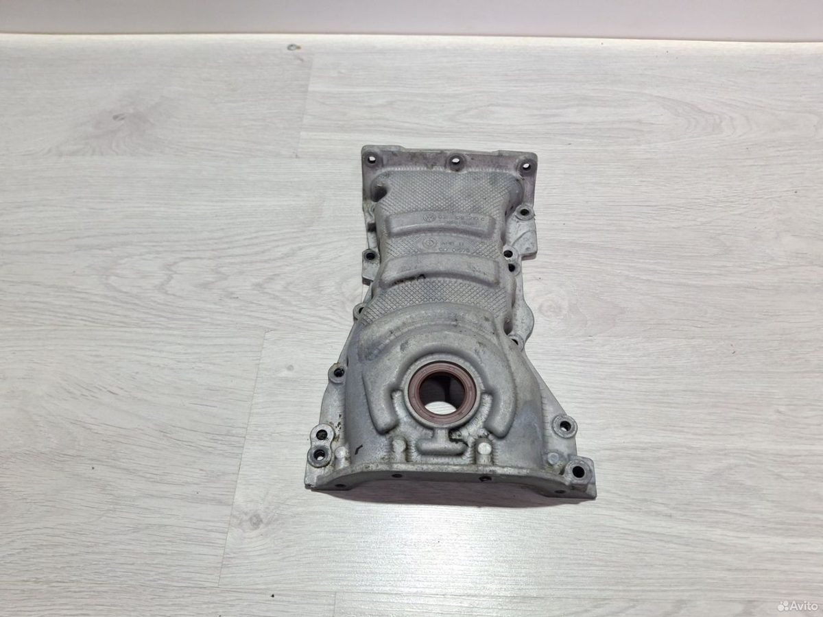 Передняя крышка двигателя 1.2 cbzb Skoda Yeti — фото 3