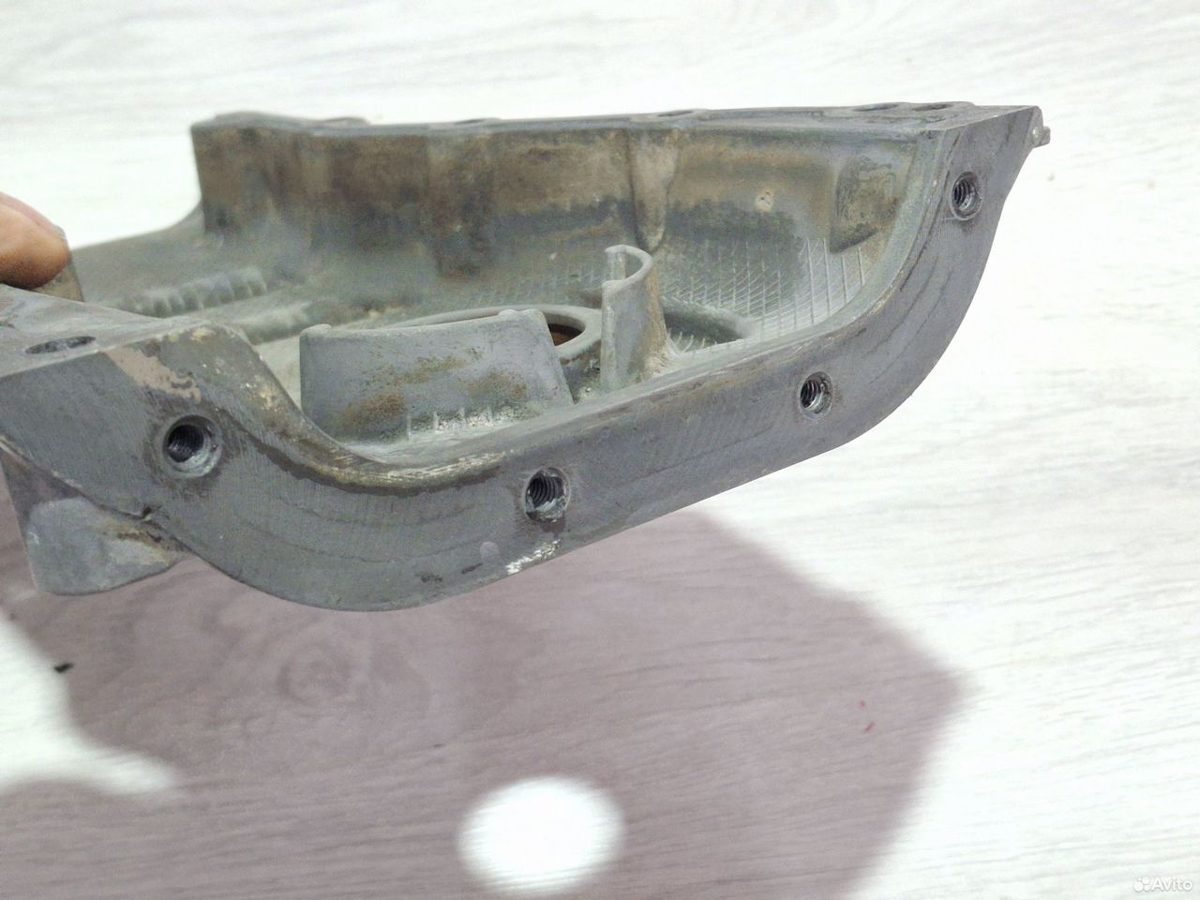 Передняя крышка двигателя 1.2 cbzb Skoda Yeti — фото 5