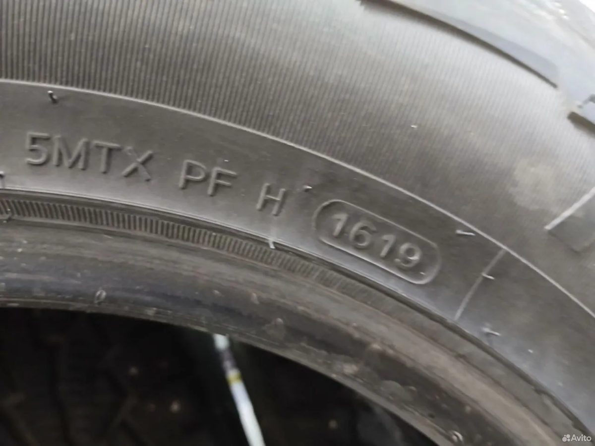 Hankook I'Pike RW11 215/70 R16 100T — фото 7