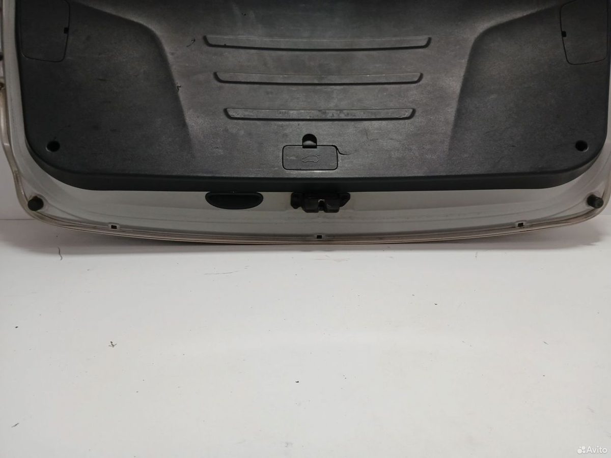 Крышка багажника Hyundai IX35 2011 — фото 9
