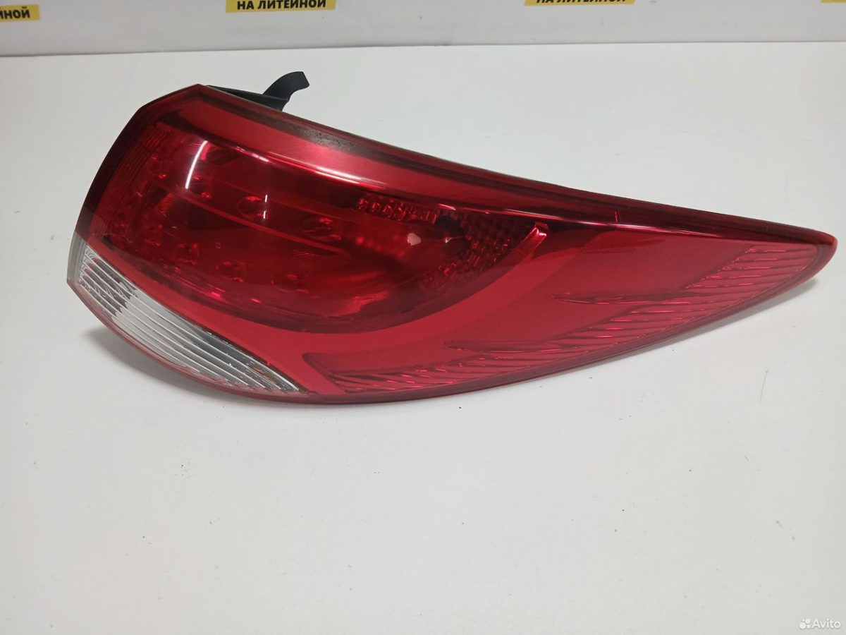 Фонарь правый внешний Hyundai IX35 2011