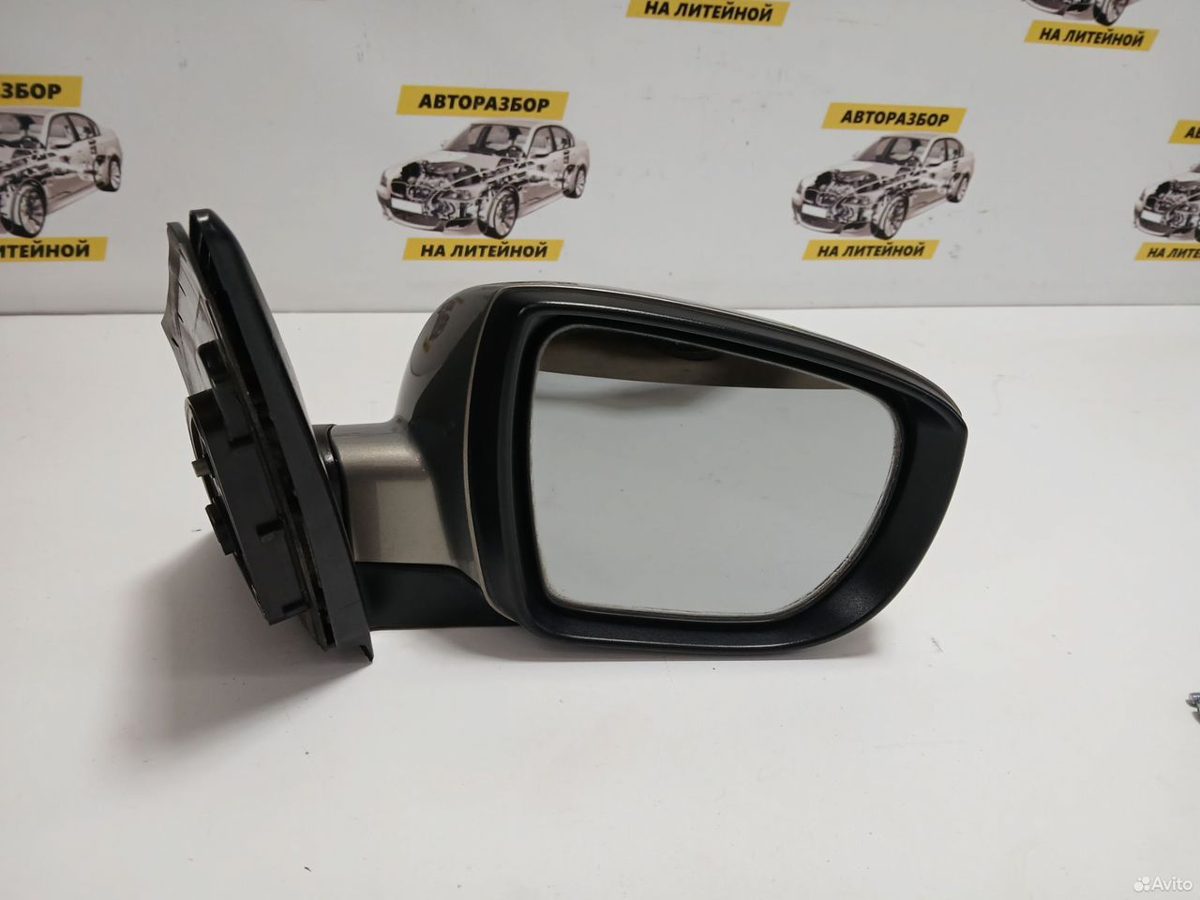 Зеркало правое Hyundai IX35 2011