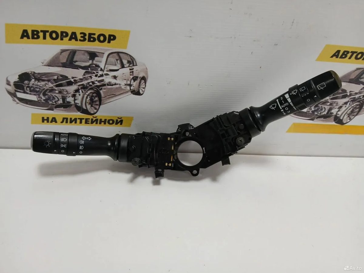 Подрулевые переключатели Hyundai IX35 2011