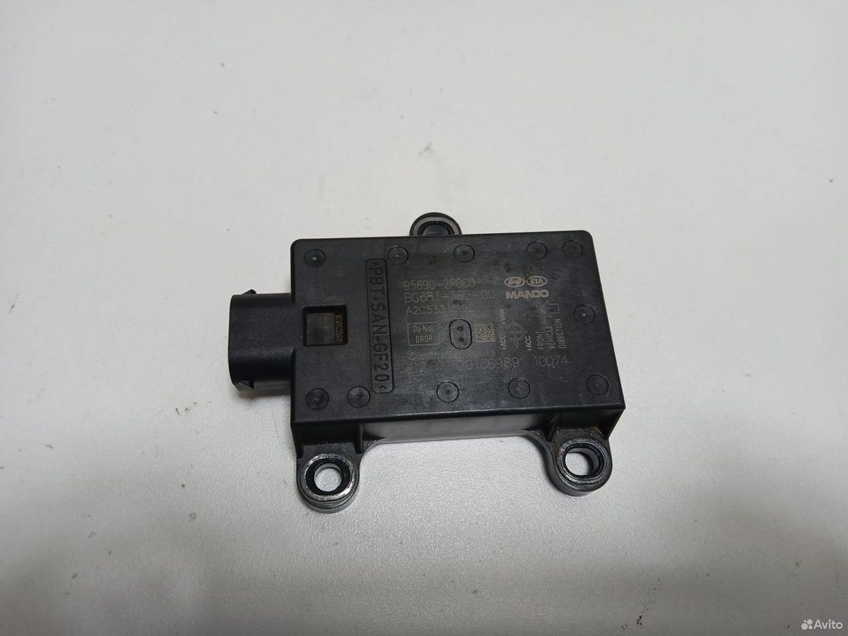 Датчик ускорения Hyundai IX35 2011