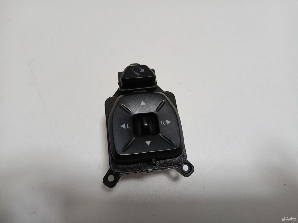 Джойстик зеркал Hyundai IX35 2011